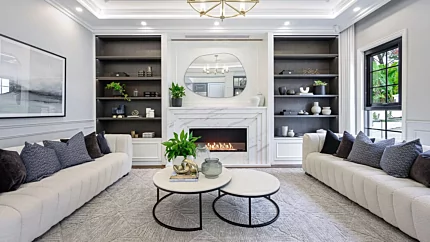 EcoSmart Fire Flex 50SS Flex Fireplace brings modern ambience to Oxley Avenue, St Ives living room with a built-in single-sided ethanol fireplace.